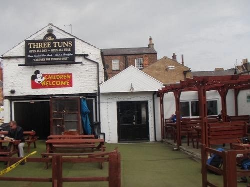 Three Tuns Hotel Filey Extérieur photo